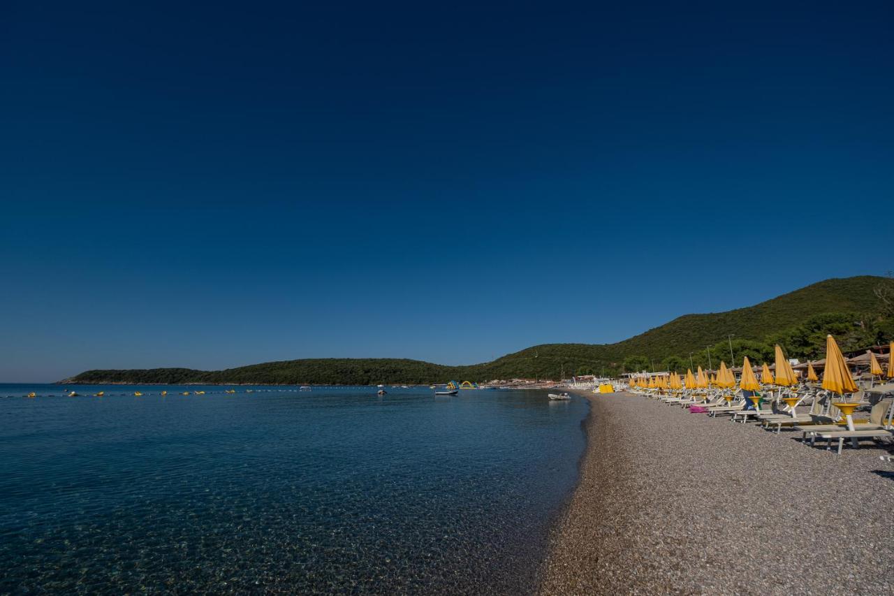 Poseidon The Beach Hotel Будва Екстериор снимка