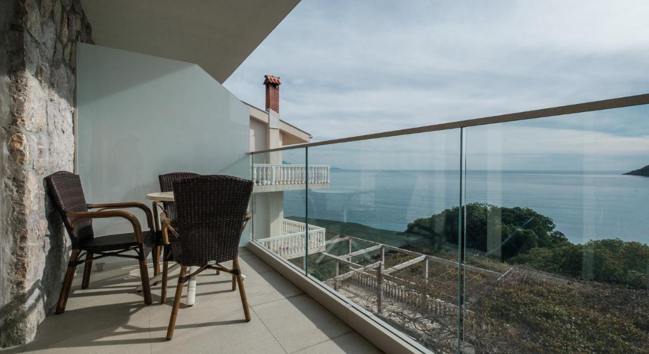 Poseidon The Beach Hotel Будва Екстериор снимка